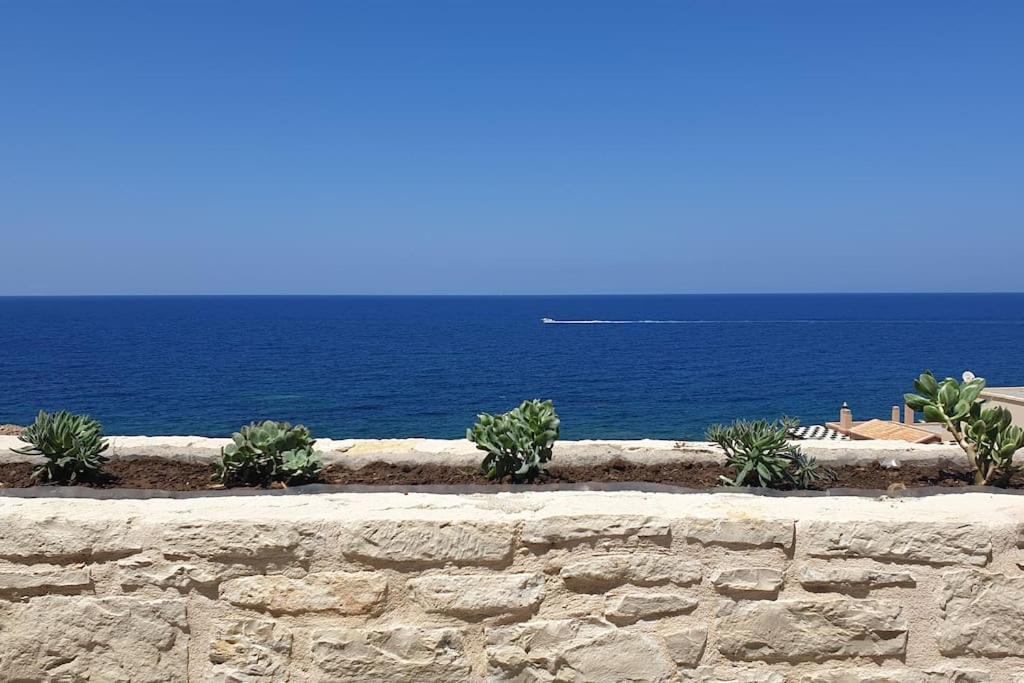 Zefyros Suite , Seafront Retreat ! Pánormos Extérieur photo