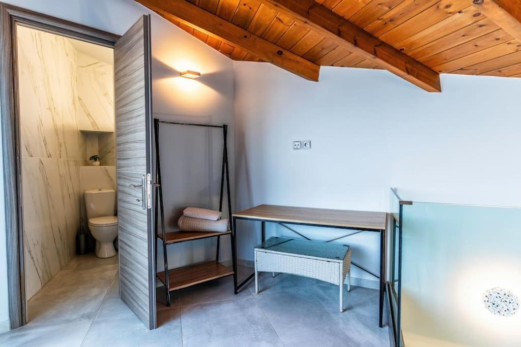 Zefyros Suite , Seafront Retreat ! Pánormos Extérieur photo