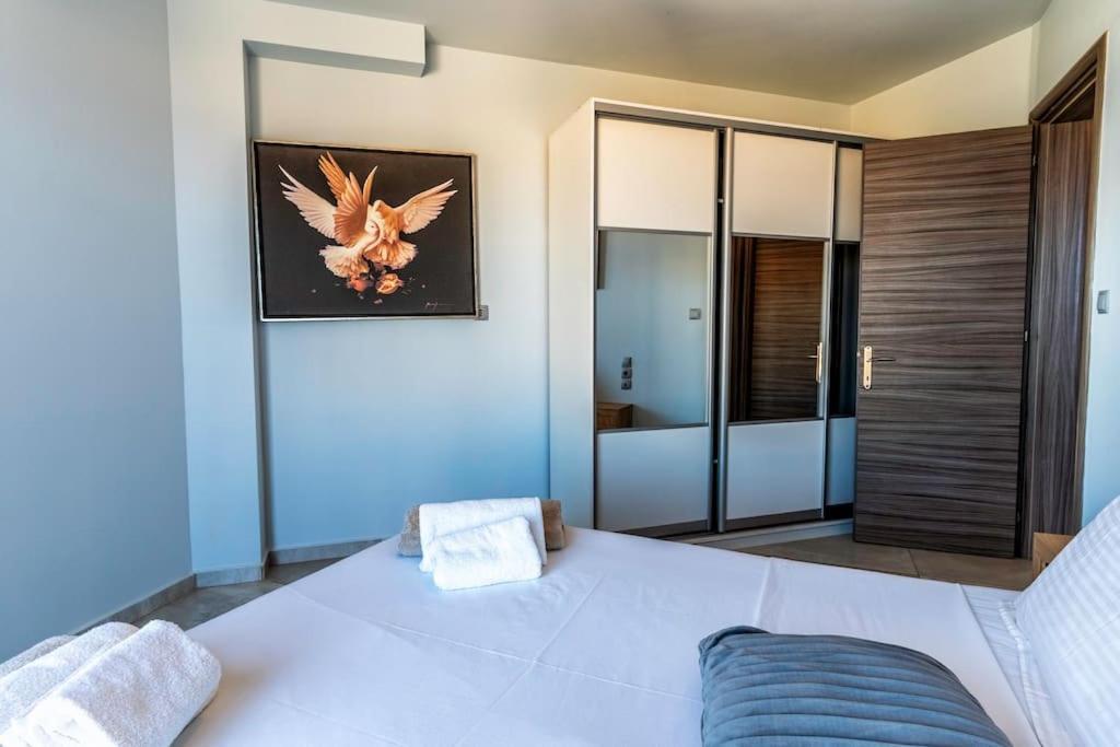 Zefyros Suite , Seafront Retreat ! Pánormos Extérieur photo