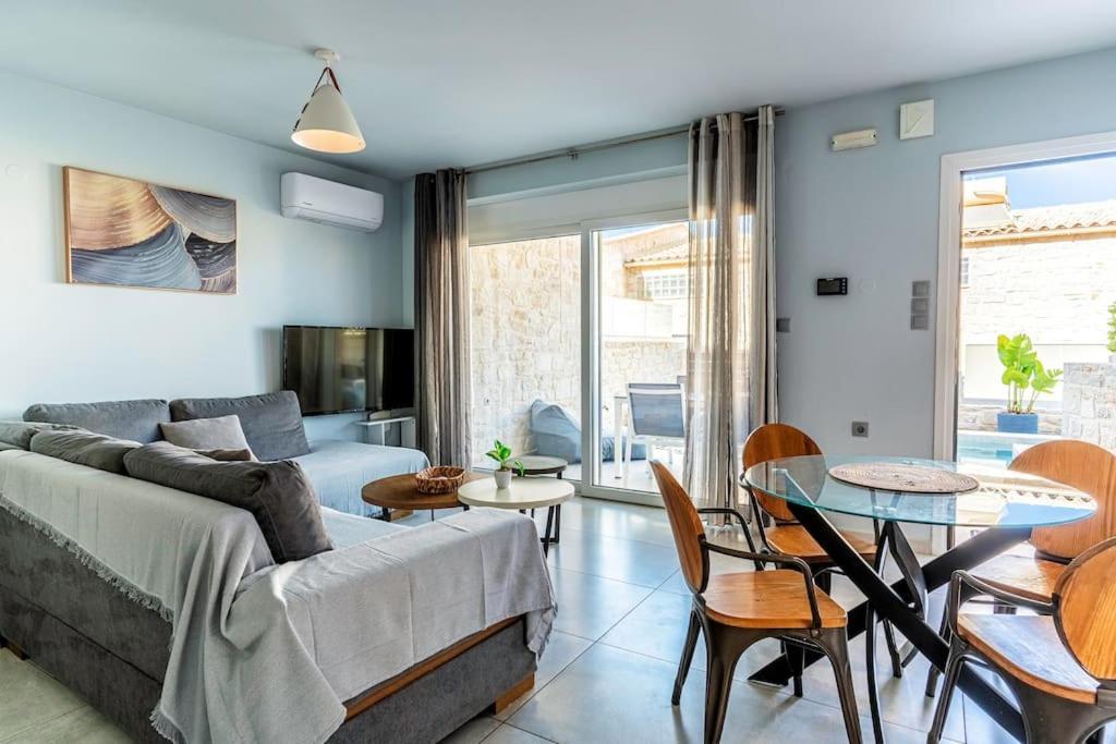 Zefyros Suite , Seafront Retreat ! Pánormos Extérieur photo